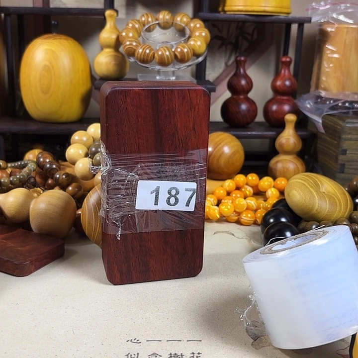 此***期大果紫檀（缅甸花梨）