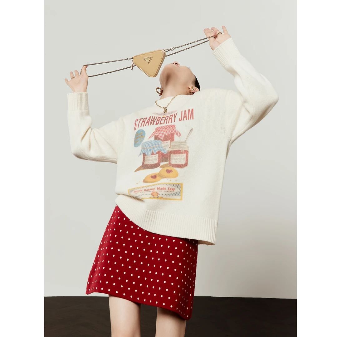 「出品」白色毛衣女2025秋季新款童话马心印花通勤上衣