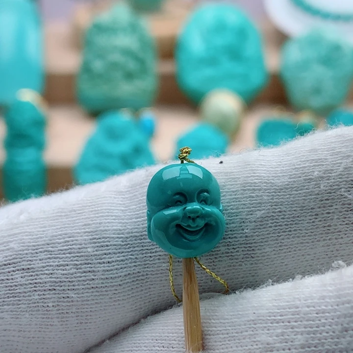 绿松石未镶嵌弥勒佛头