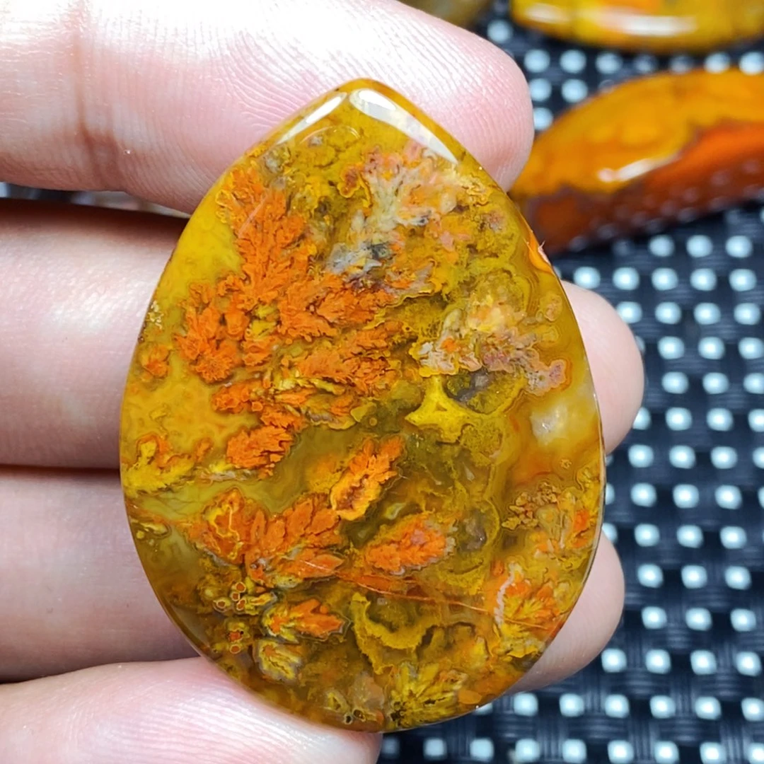 未镶嵌颈饰玛瑙/玉髓悟***州