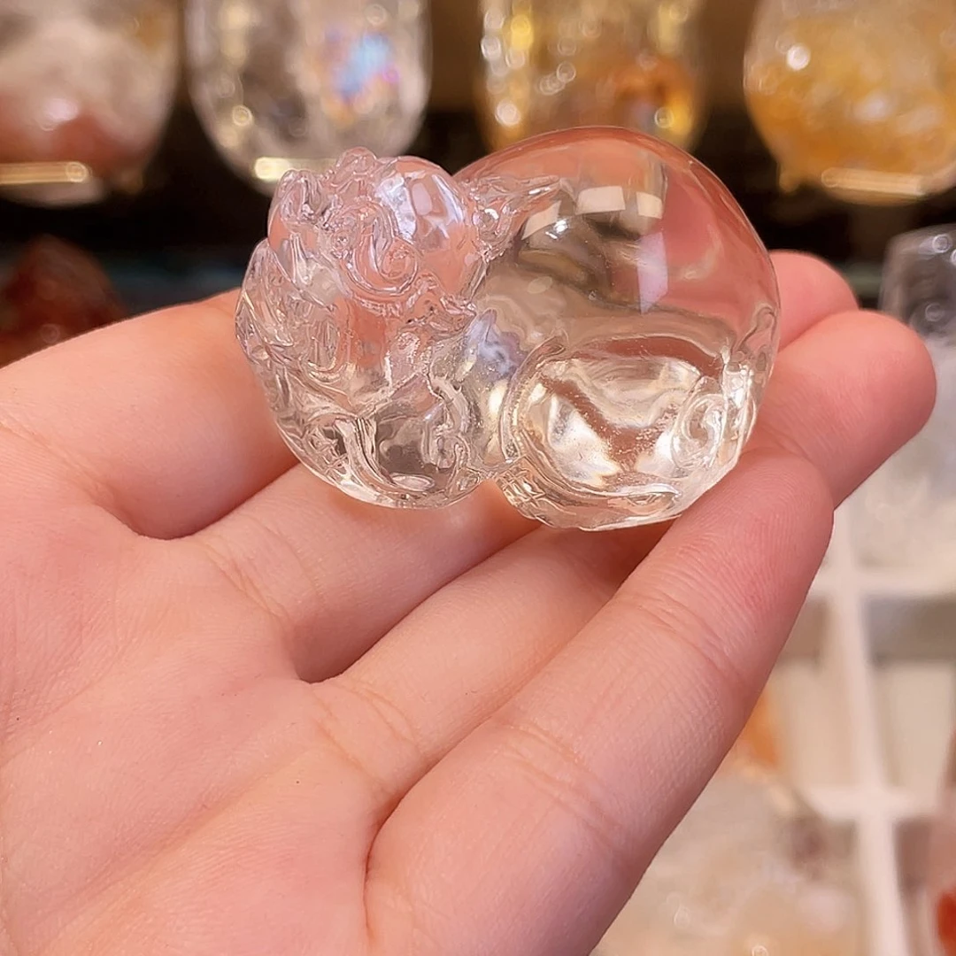 未镶嵌颈饰水晶白水