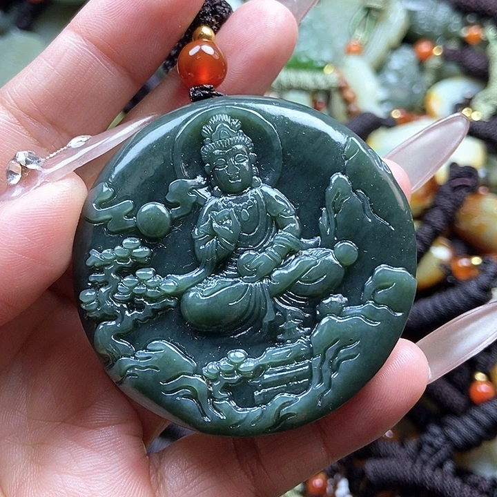 和田玉颈饰未镶嵌