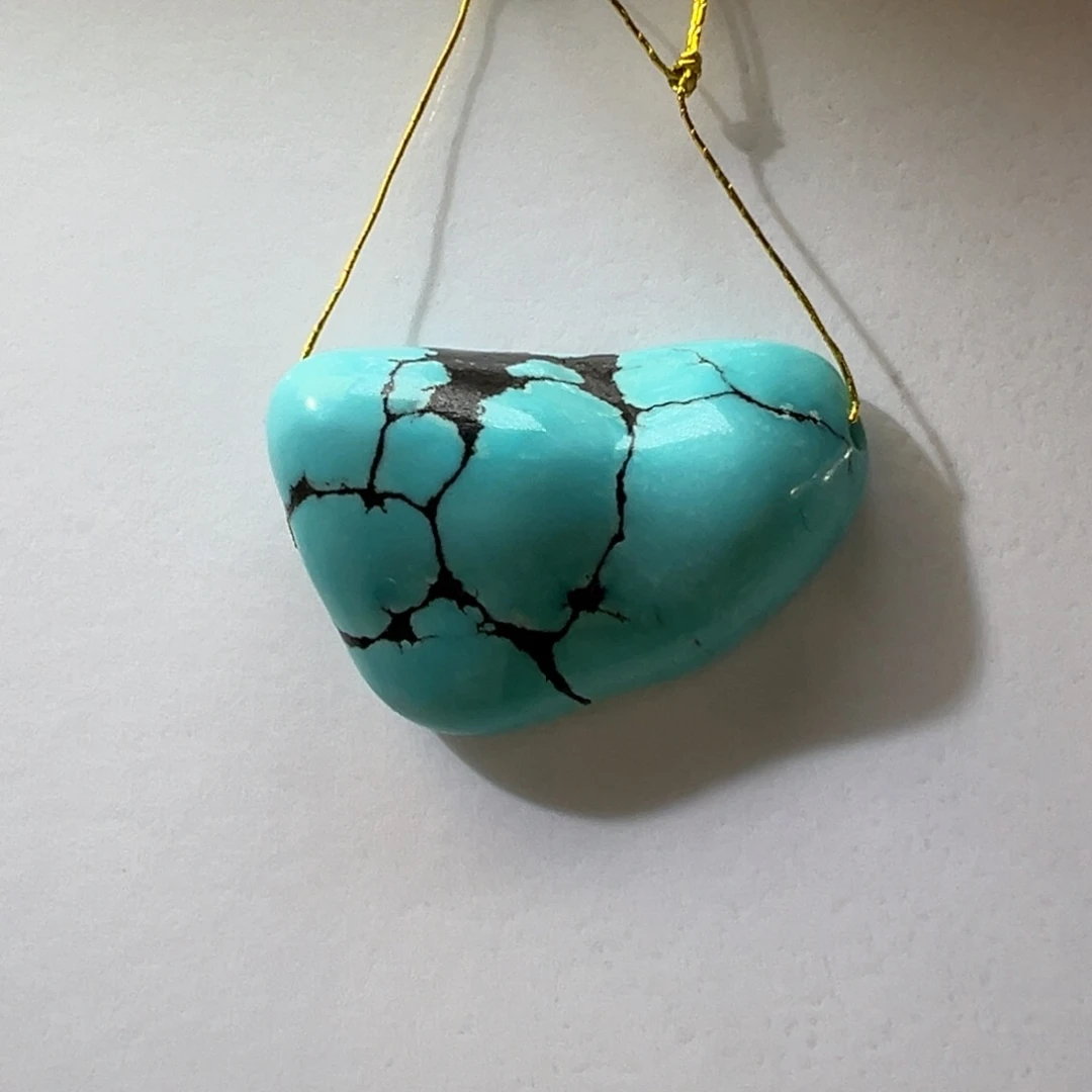 绿松石未镶嵌挂件