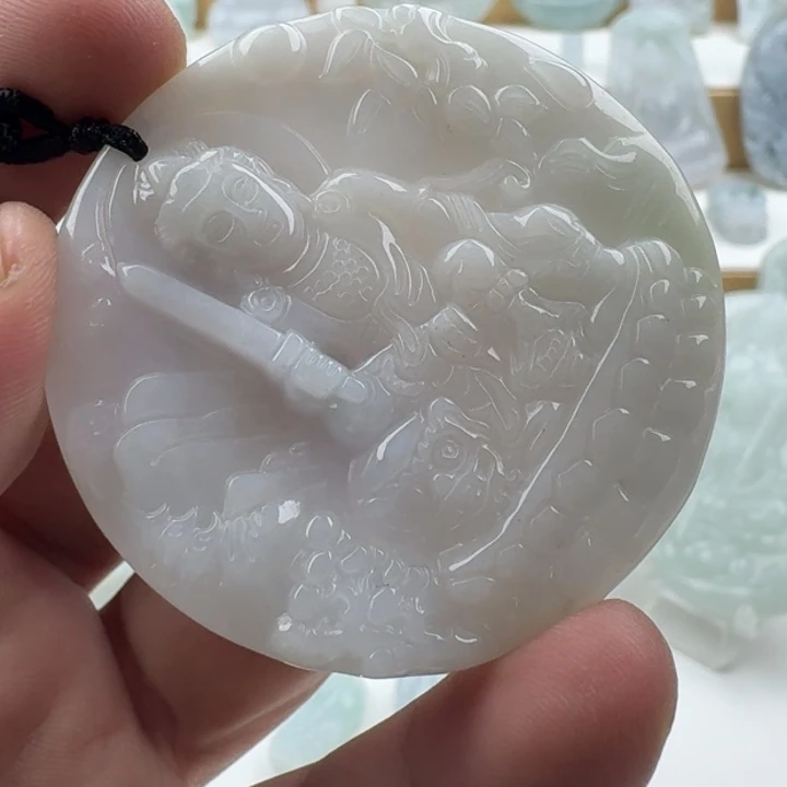 翡翠未镶嵌颈饰天然缅甸A货翡翠