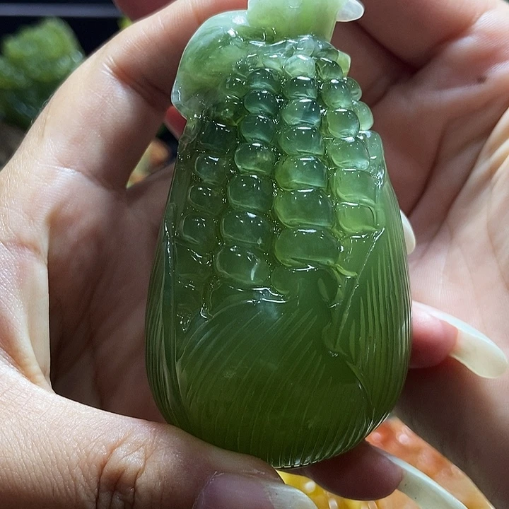 合金透闪石-蛇纹石玉珠宝奇石