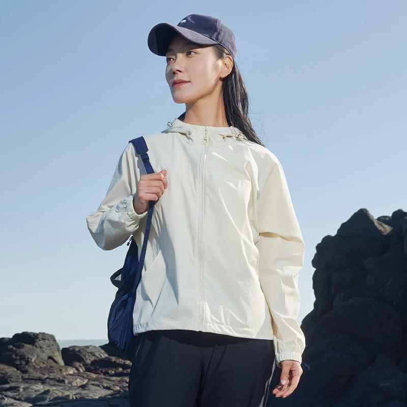 防晒衣外套女夏季新款凉感连帽运动风衣防紫外线加厚宽松透气上衣