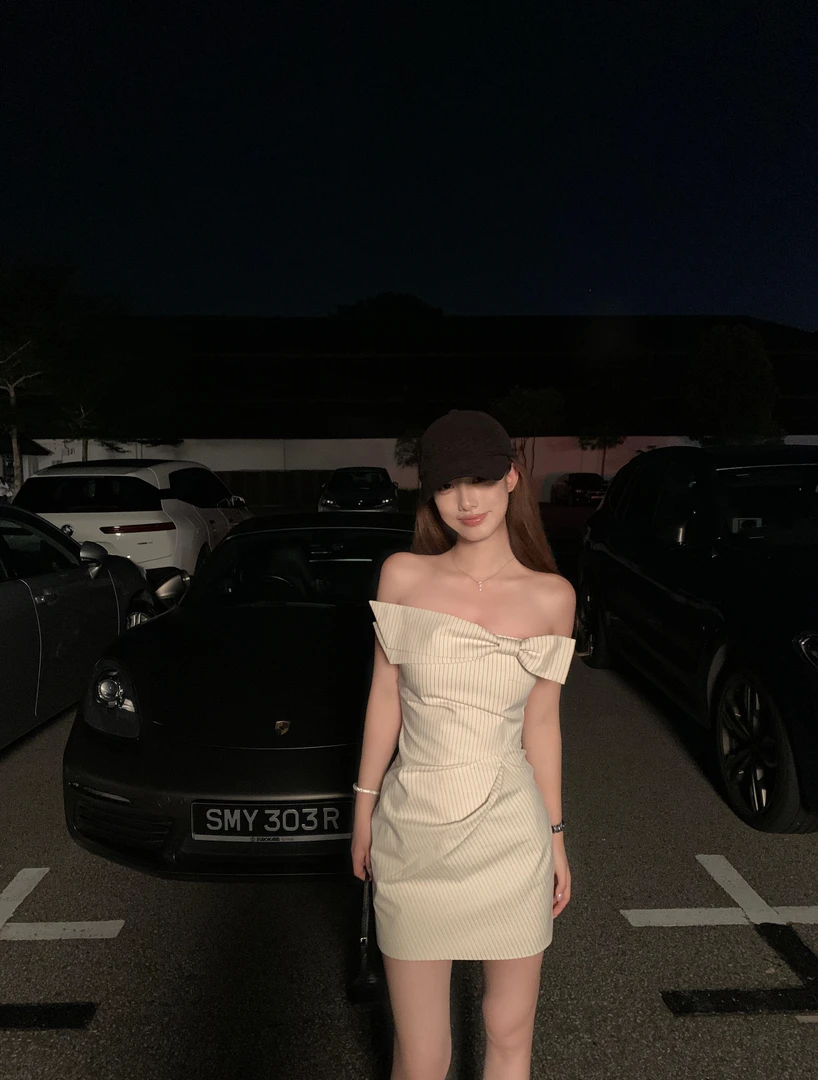 月光少女 纯欲风一字肩蝴蝶结竖条纹抹胸连衣裙辣妹性感包臀短裙
