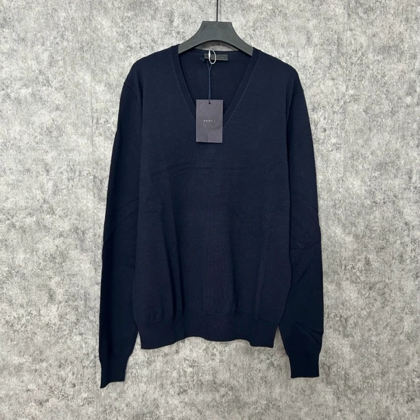 未使用 Prada/普拉达 Prada藏蓝色针织衫