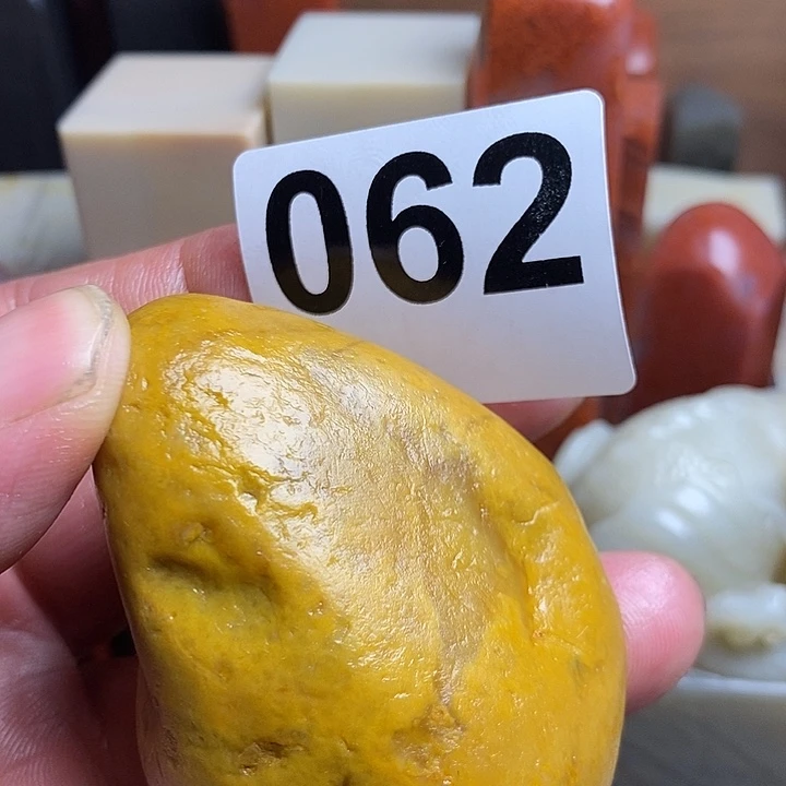 老挝石精美老挝田黄