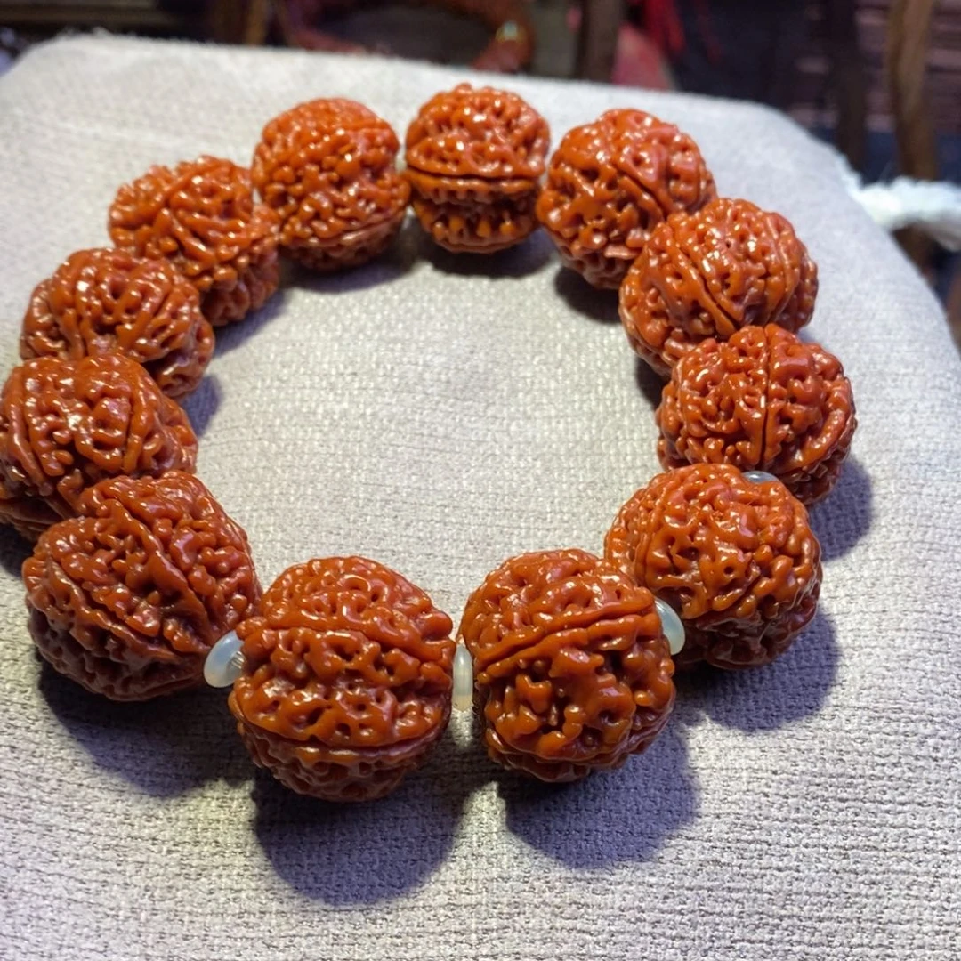 金刚菩提手串236肉玉华