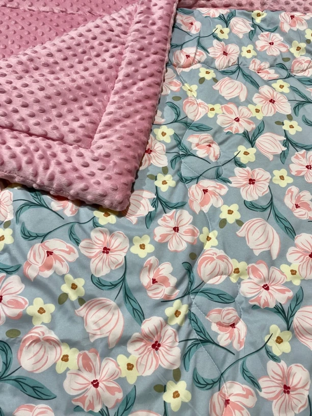 单人可机洗水洗安抚保暖1.5粉色山茶花豆豆被