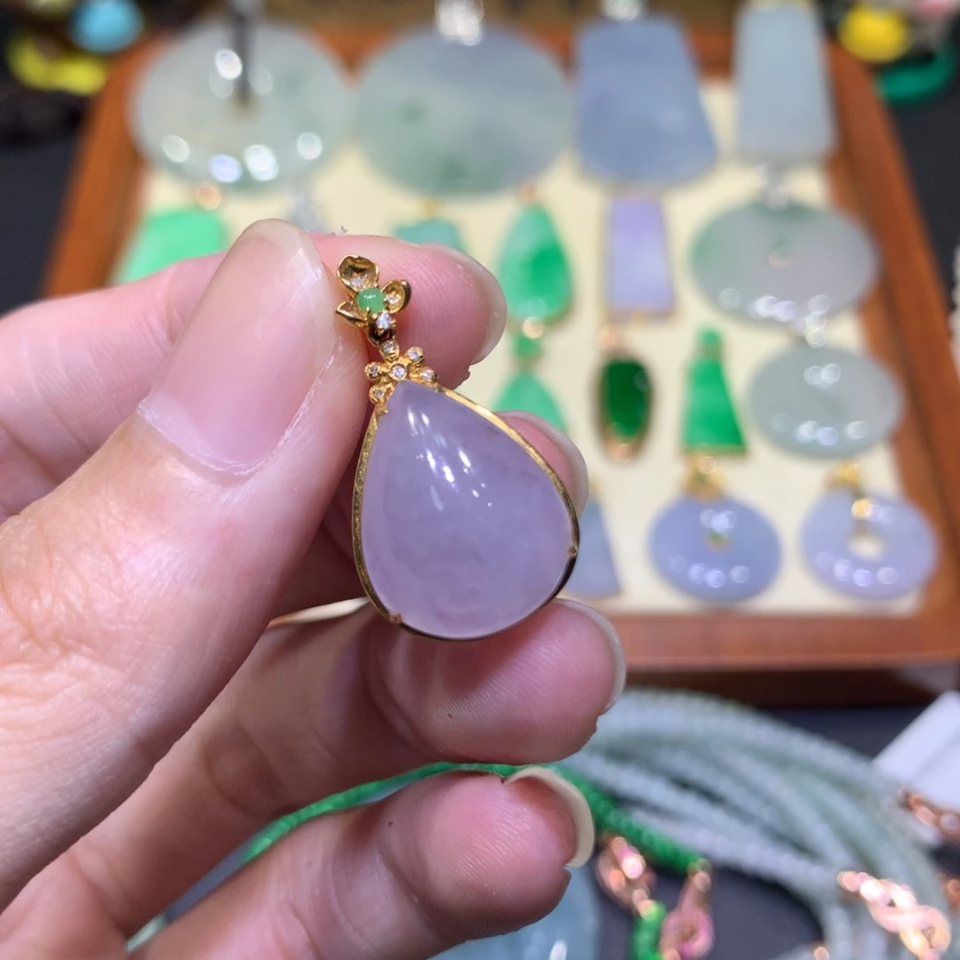 翡翠18K金镶嵌吊坠(不含链)