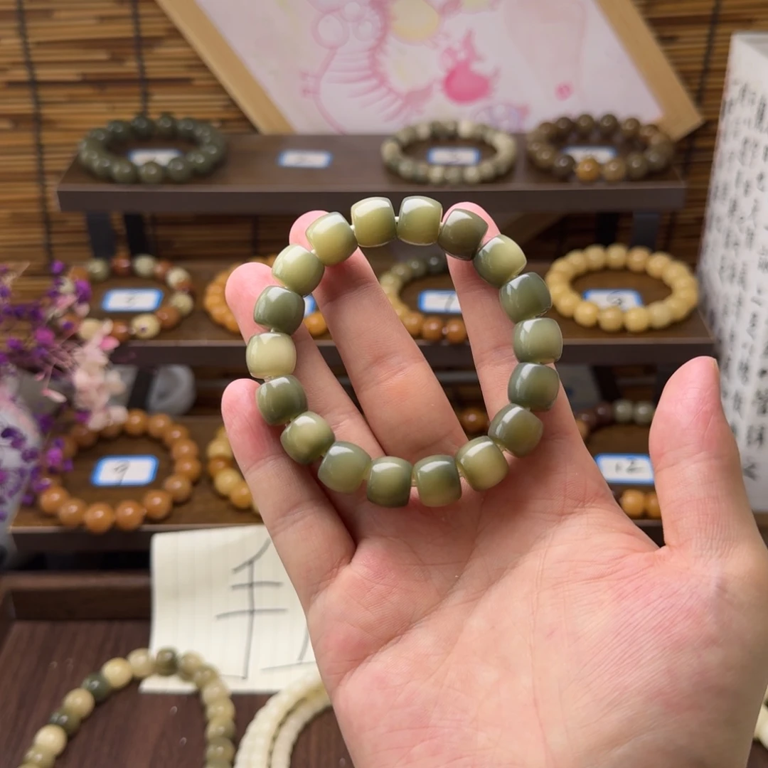 用***7菩提根/象牙果吊坠