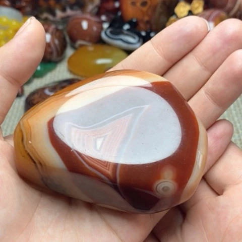 玛瑙/玉髓未镶嵌珠宝奇石