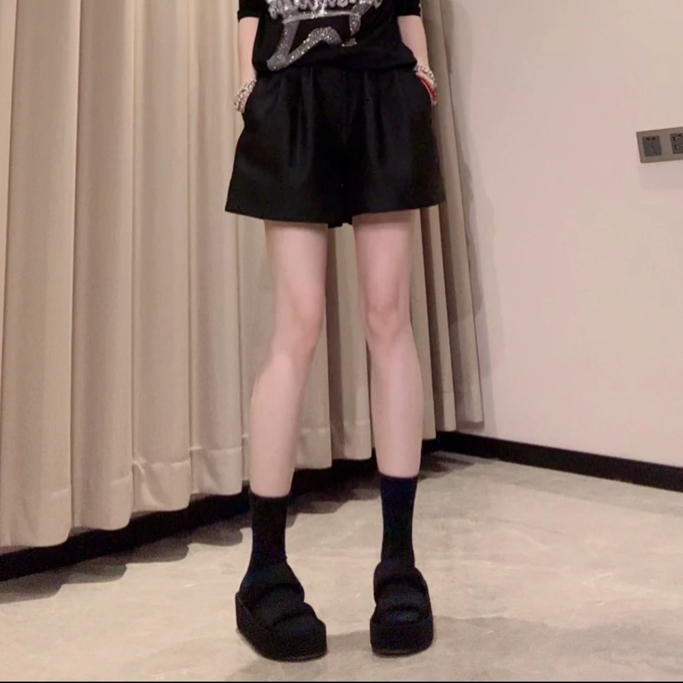 8011夏季新款百搭高品质纯色花苞休闲短裤