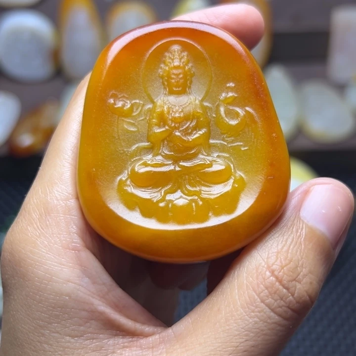 颈饰未镶嵌和田玉