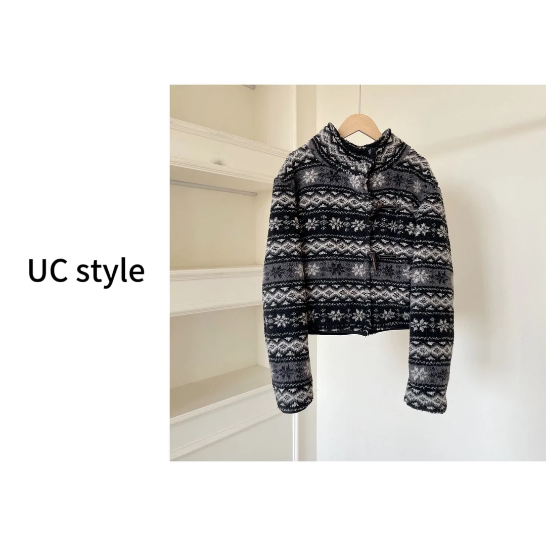 【UCSTYLE】A9449 撞色雪花摇粒绒牛角扣外套 主播穿S码