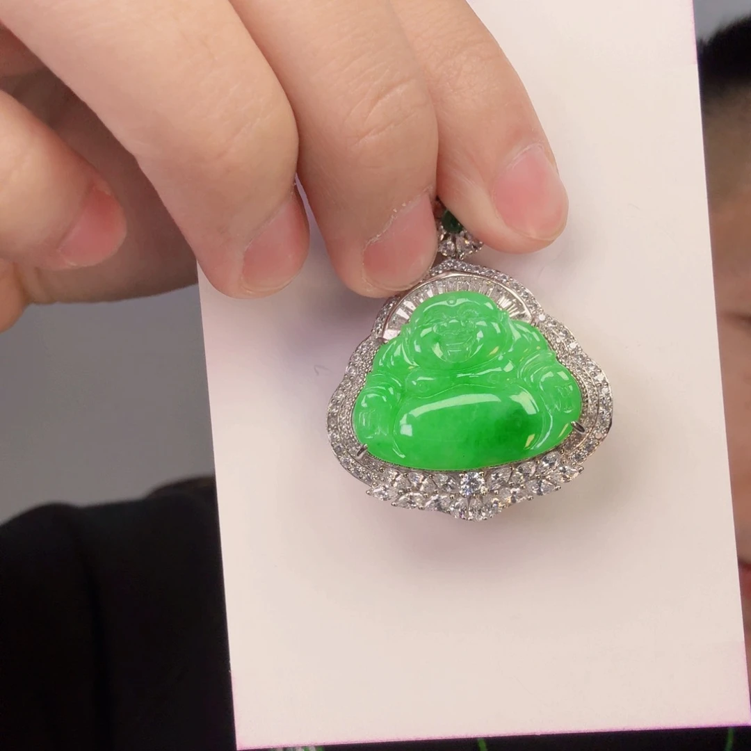 翡翠颈饰未镶嵌福***茶一件