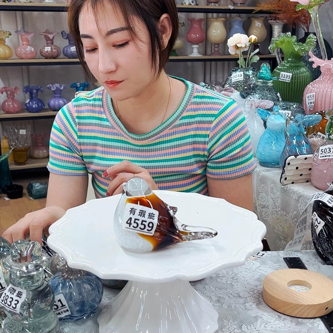 4559微瑕 家悦琉璃花瓶摆件