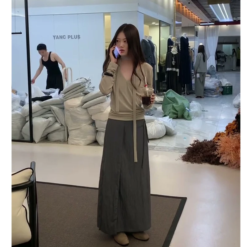 2025早秋新款女韩系穿搭修身飘带V领长袖上衣气质高腰显瘦半身裙