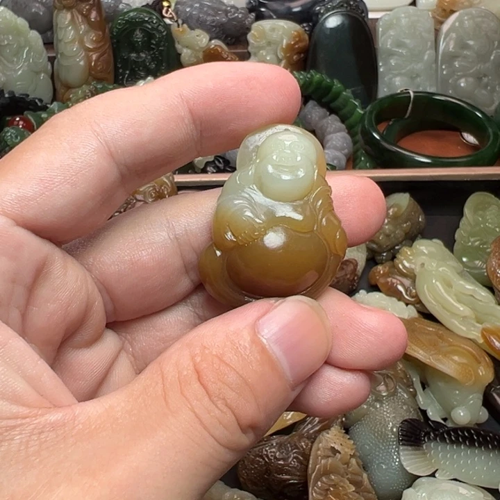 未镶嵌和田玉挂件