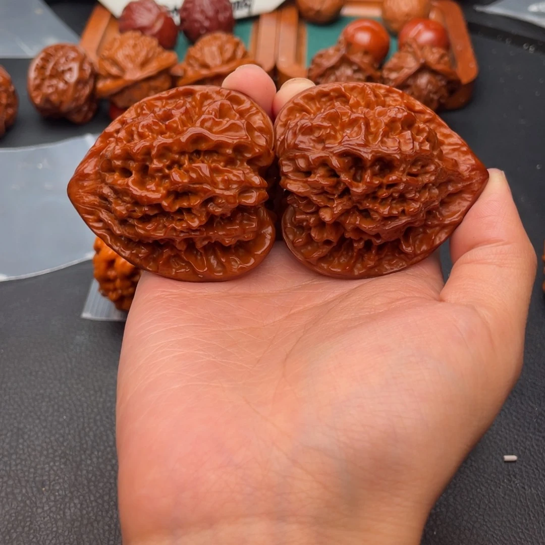 青***水文玩核桃把件官帽