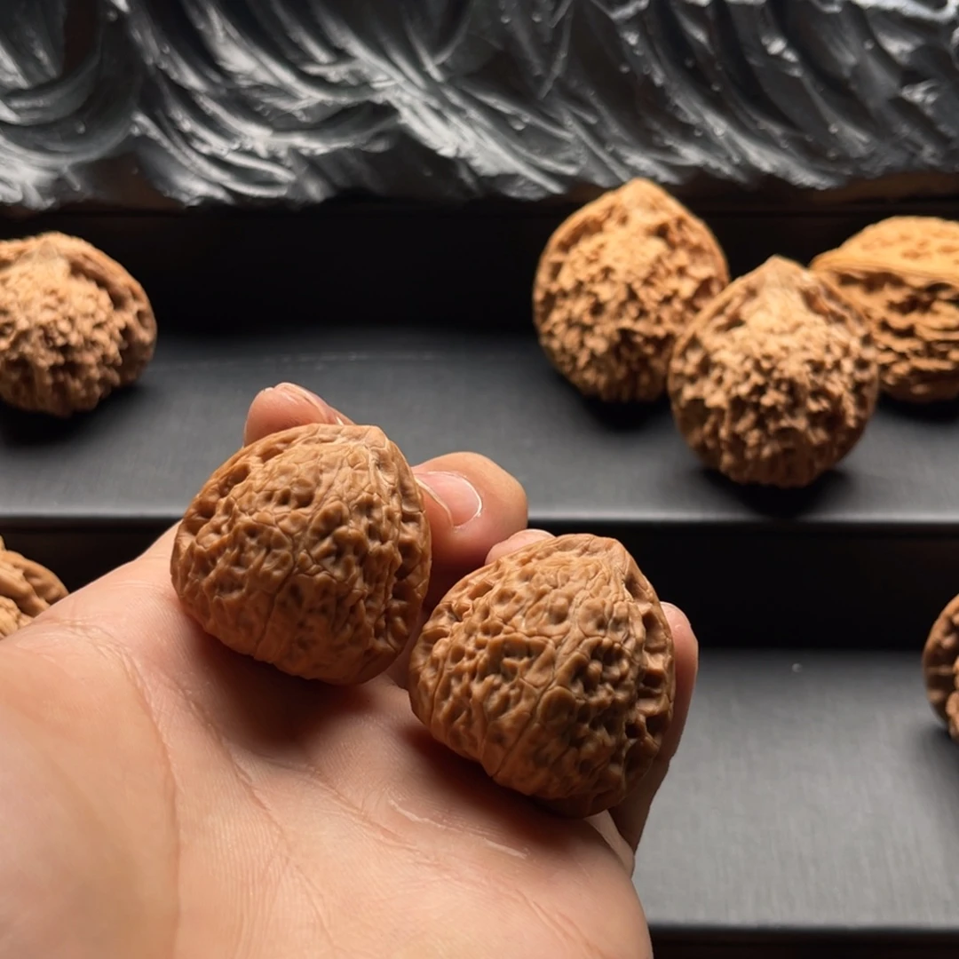 过***客吊坠文玩核桃蛇王