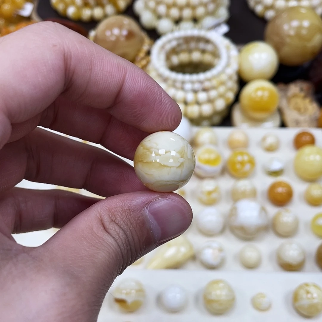 蜜蜡未镶嵌珠宝奇石18.7mm【虎皮妖花石膏妖白】圆珠