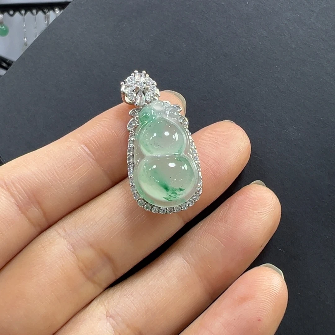 石英质玉银S925镶嵌颈饰