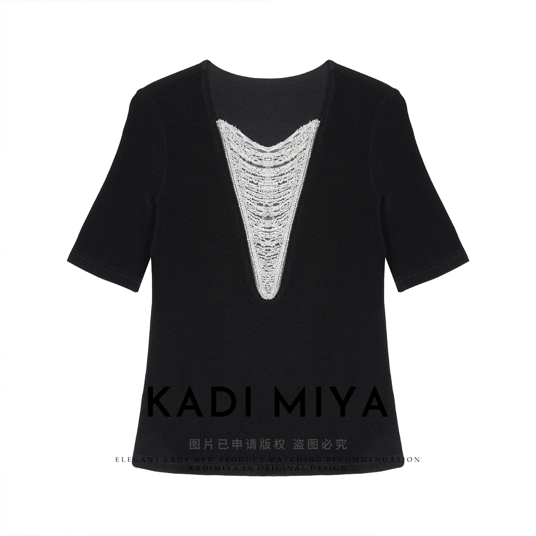 KADIMIYA【深海明珠】珠链拼接设计感T恤V 领重工针织中袖上衣
