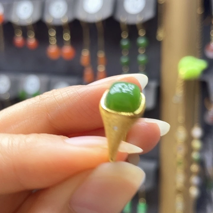 银S925镶嵌和田玉耳饰