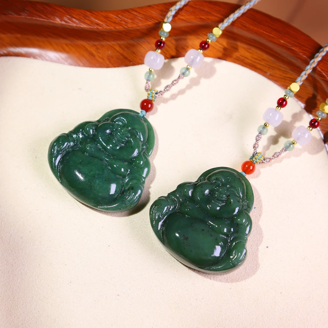 和田玉俄碧菠菜绿大肚佛 拍一发一 多样性发货 JD51