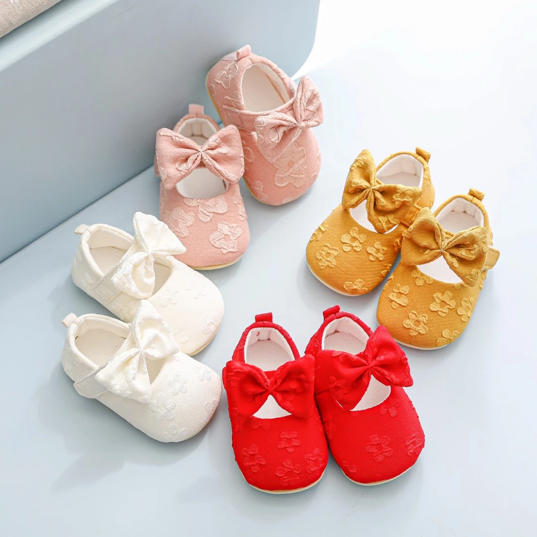 【特】春秋季女宝学步鞋0-1岁防滑软布底周岁公主鞋柔软单鞋婴儿