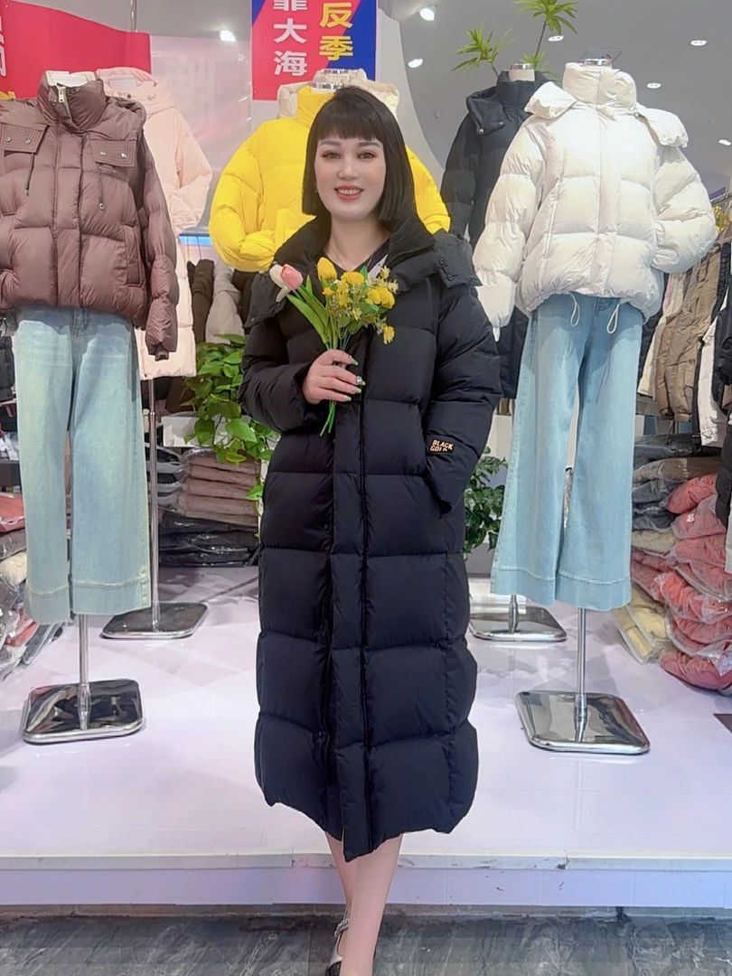 黑金长款过膝女款纯色长袖 羽绒服【绒子含量90%】