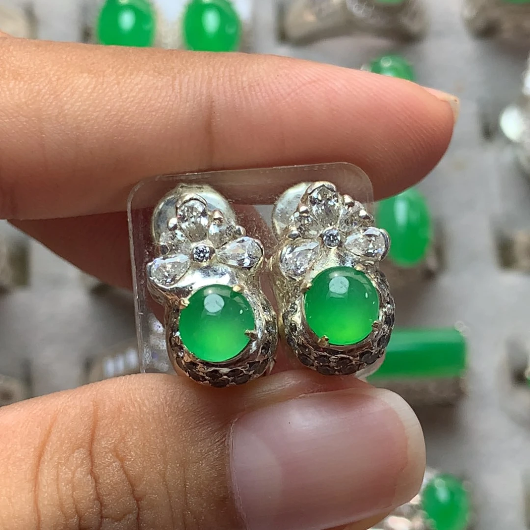 定制翡翠未镶嵌缅甸天然翡翠