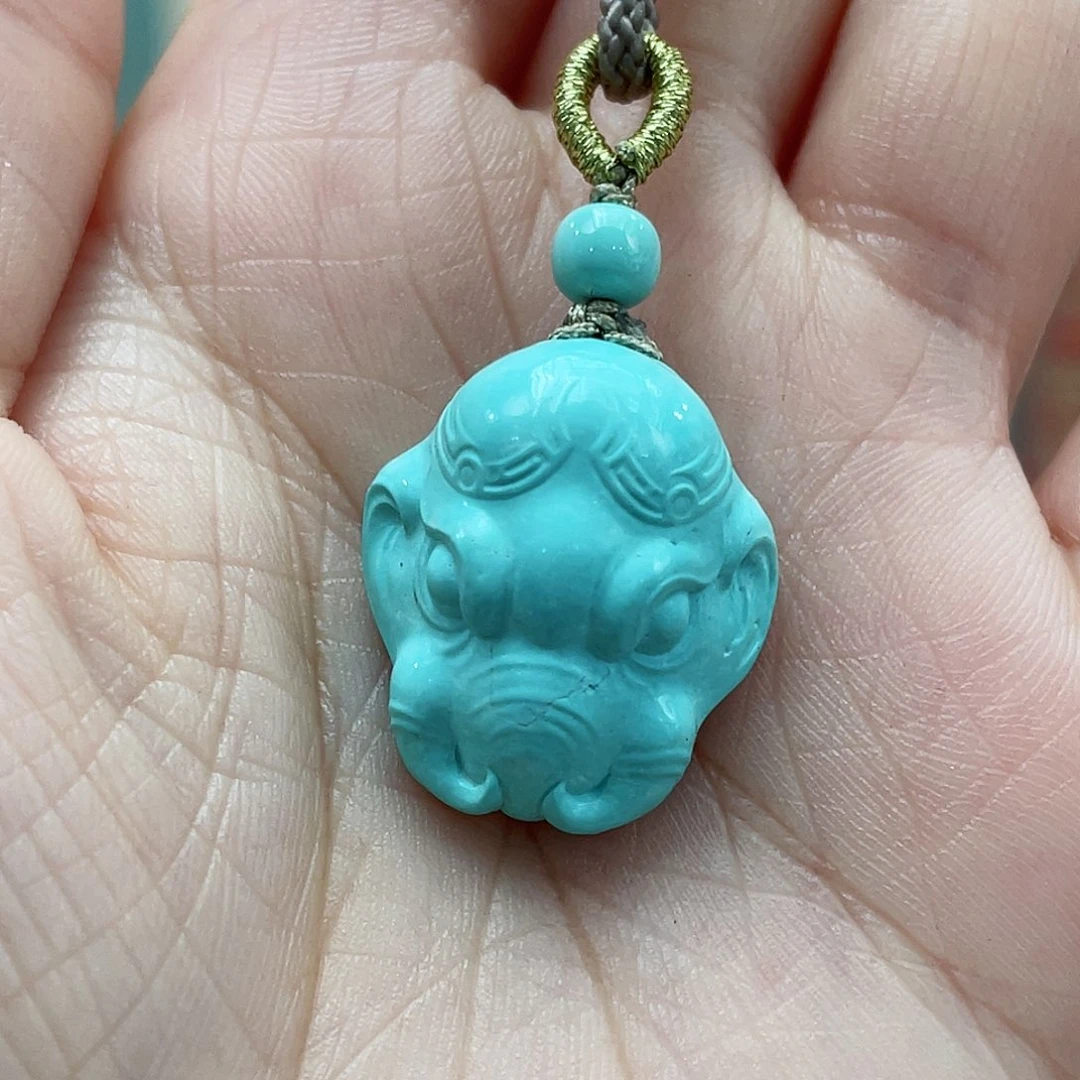 绿松石颈饰未镶嵌