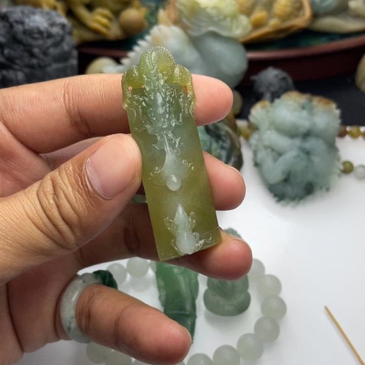 定制翡翠未镶嵌望子成龙