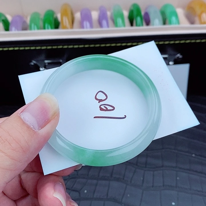 时尚潮流百搭手镯