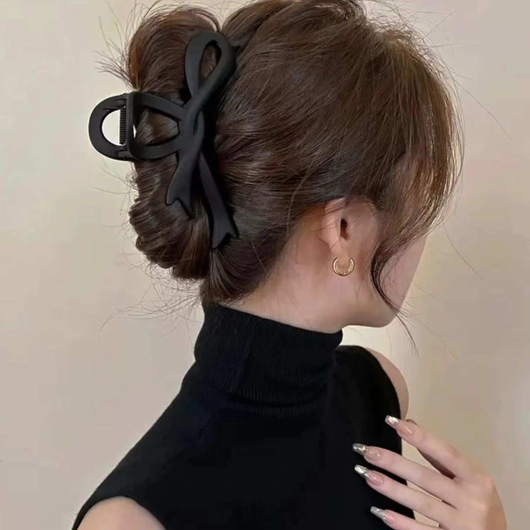 蝴蝶抓夹大号发量多2025新款高端鲨鱼夹子后脑勺发夹气质盘发头饰