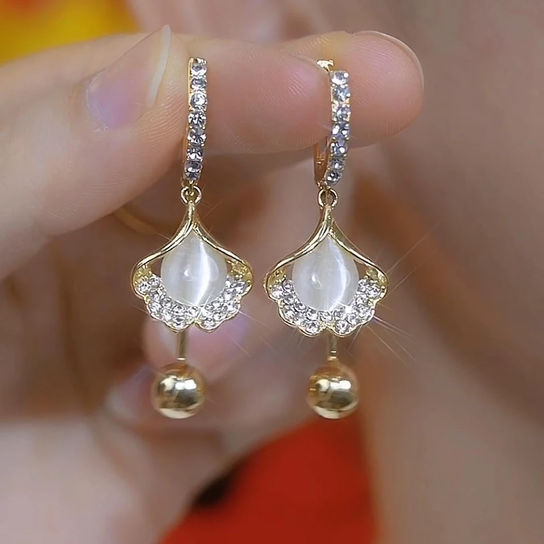 铜合金耳饰 银杏叶耳扣小众设计耳环感时尚百搭耳坠女猫眼石耳扣