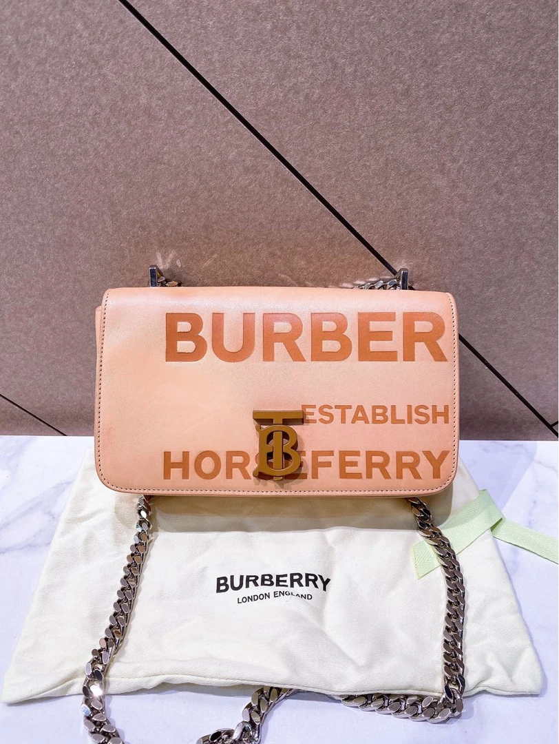 95新 BURBERRY/博柏利 帝爵鹏哥直播专享/粉色logo链条包