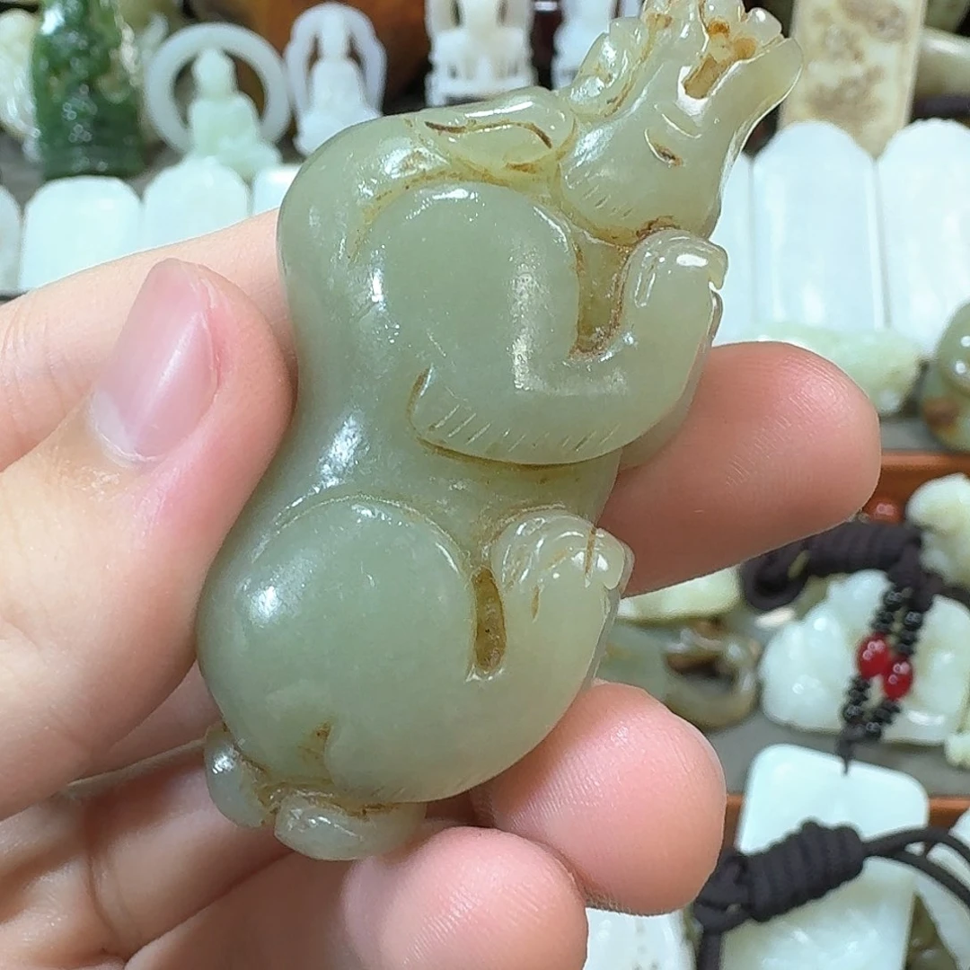 未镶嵌和田玉挂件