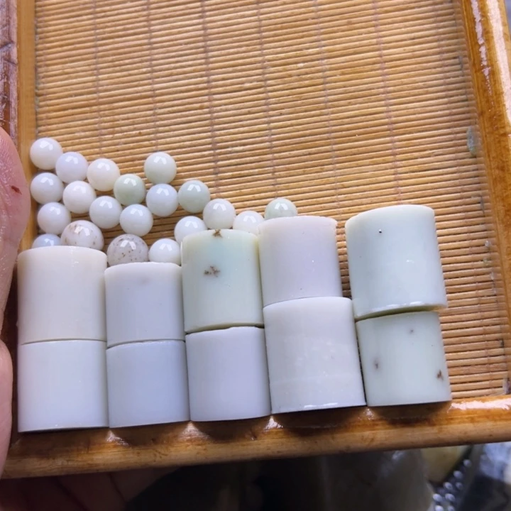 吞***0未镶嵌手链和田玉