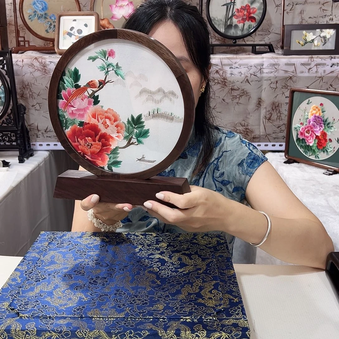 织绣苏绣摆台精工
