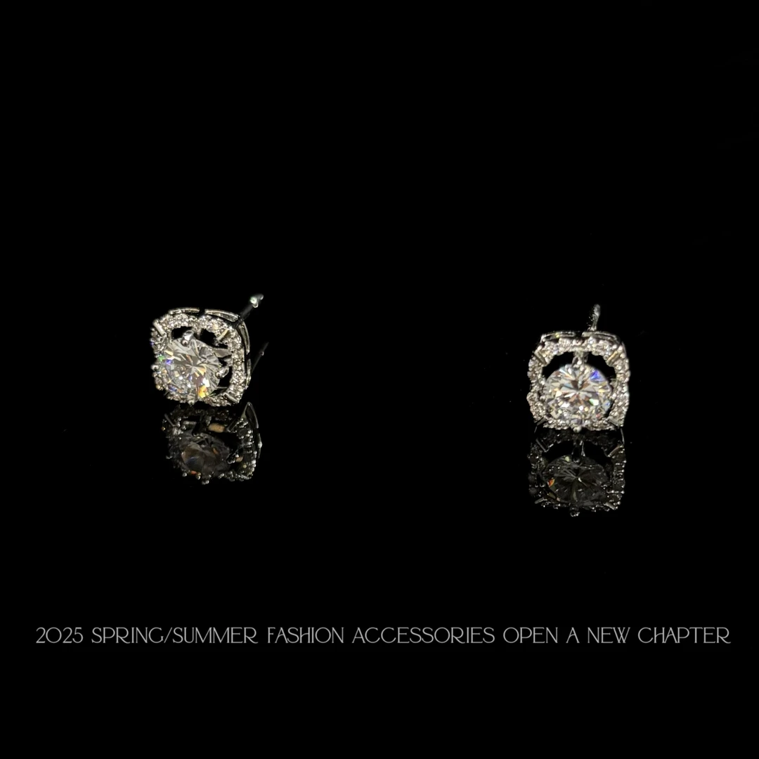 铜合金耳饰 镀K金 2025款C9859【纯洁方糖】BOBAOLI 耳钉