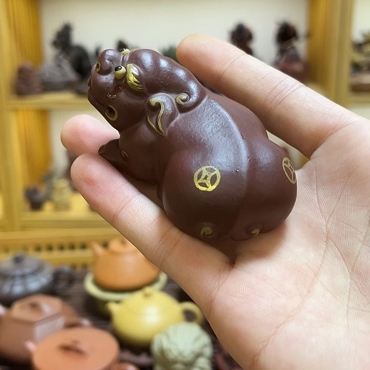 晨***光紫砂茶壶紫砂描金貔貅茶宠摆件