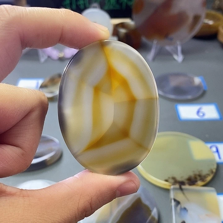 玛瑙/玉髓未镶嵌珠宝半成品
