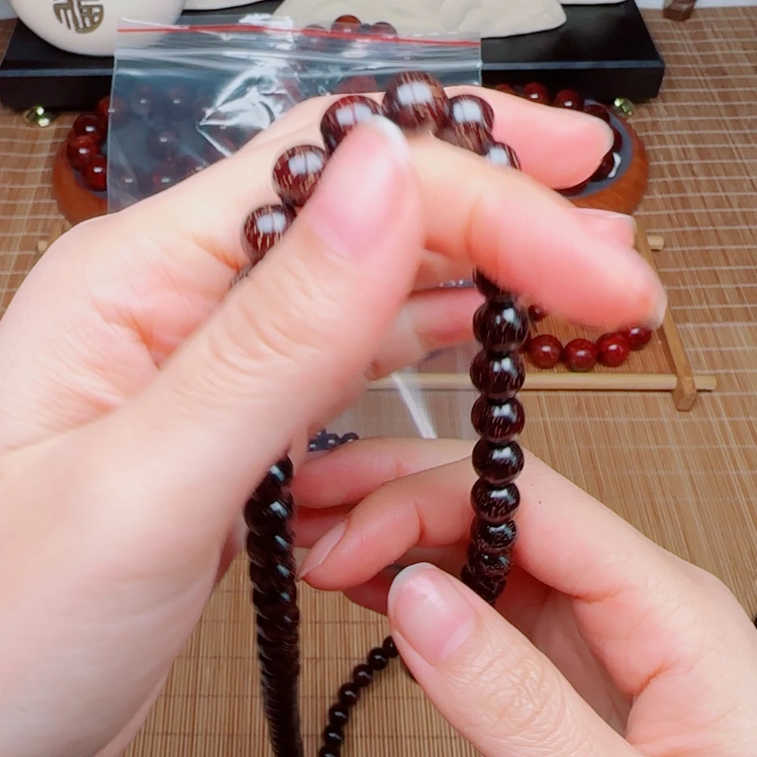 檀香紫檀（小叶紫檀）Q0.8