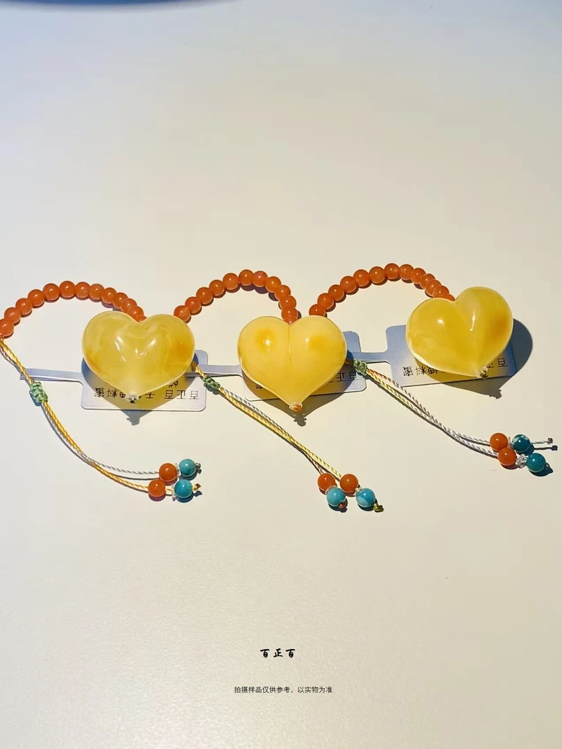 百正百 天然俄料蜜蜡屁桃挂件7082（多样性发货发其一）