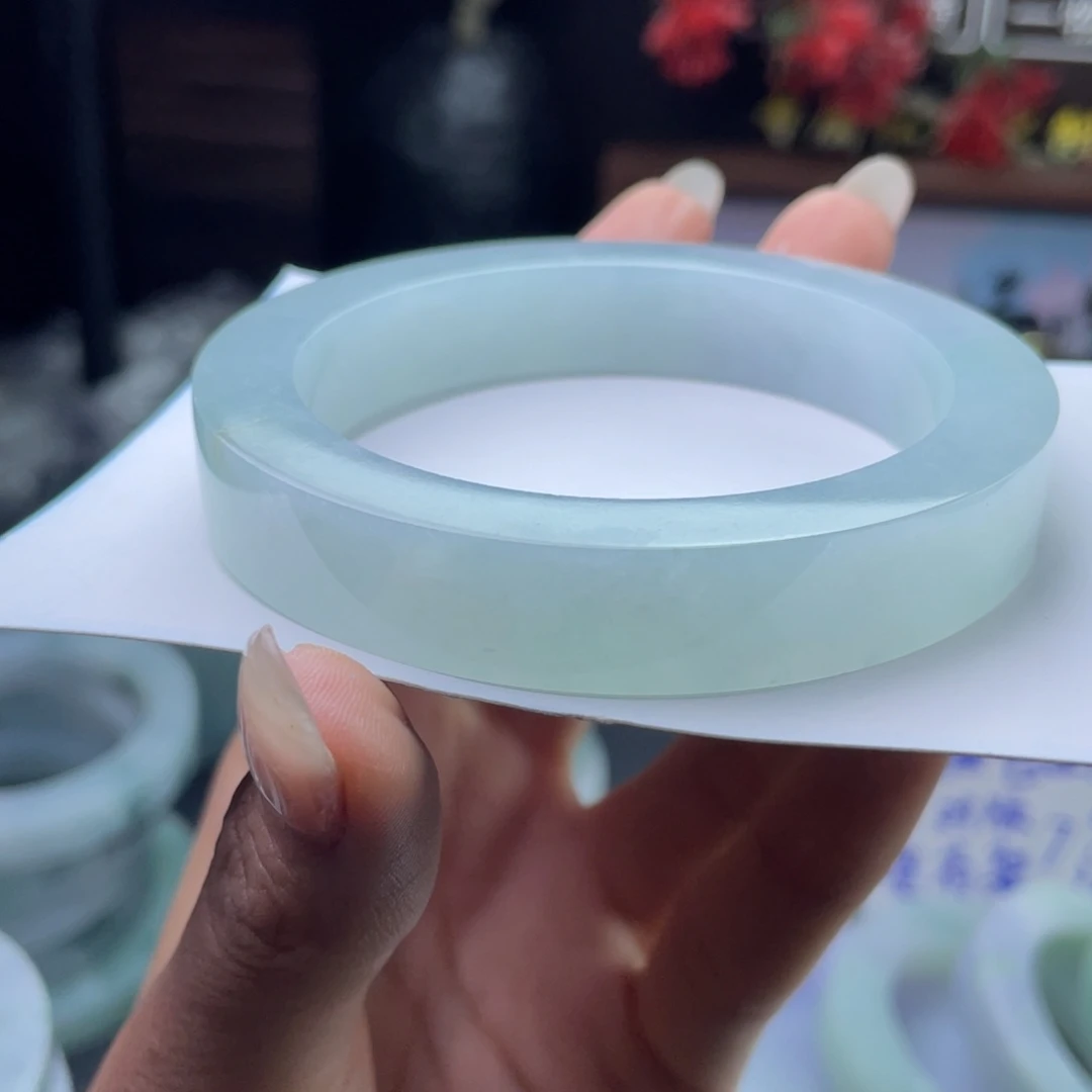 悠***人未镶嵌正定制翡翠